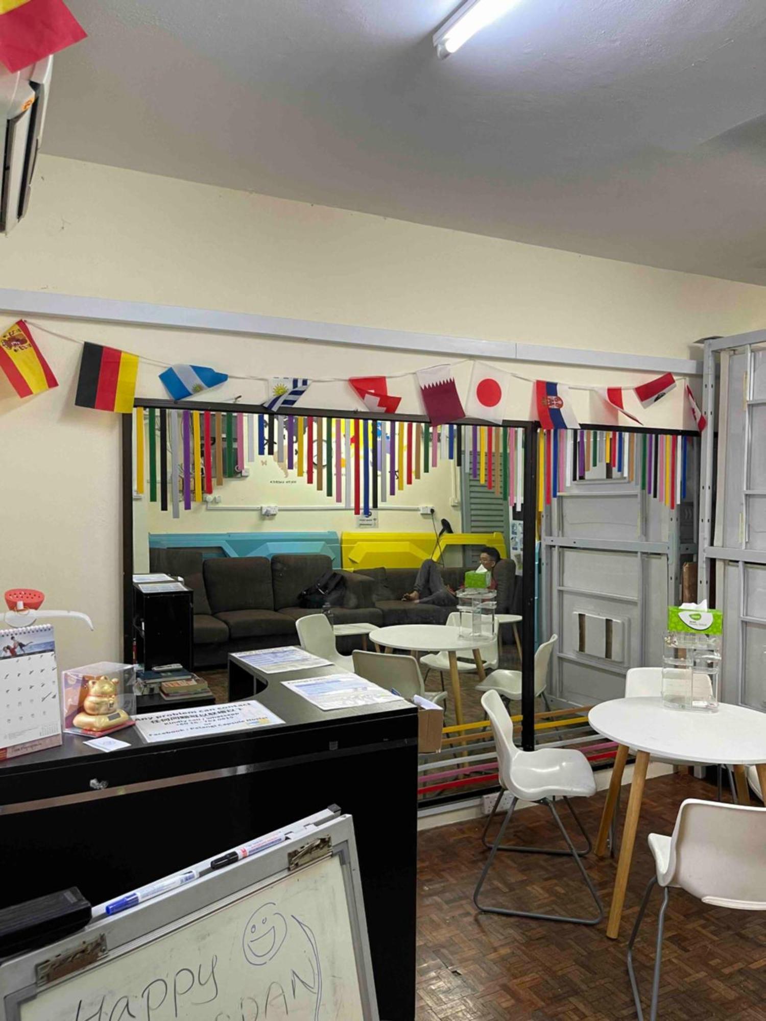 Pelangi Capsule Hostel جوهر بهرو المظهر الخارجي الصورة